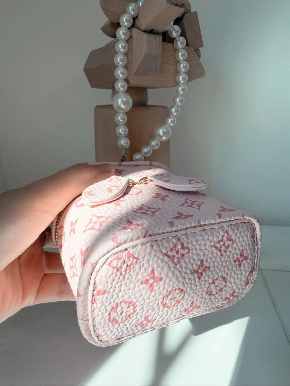 Pink Mini Cosmetic Pouch & Card Holder with Pearl Strap 🎀
